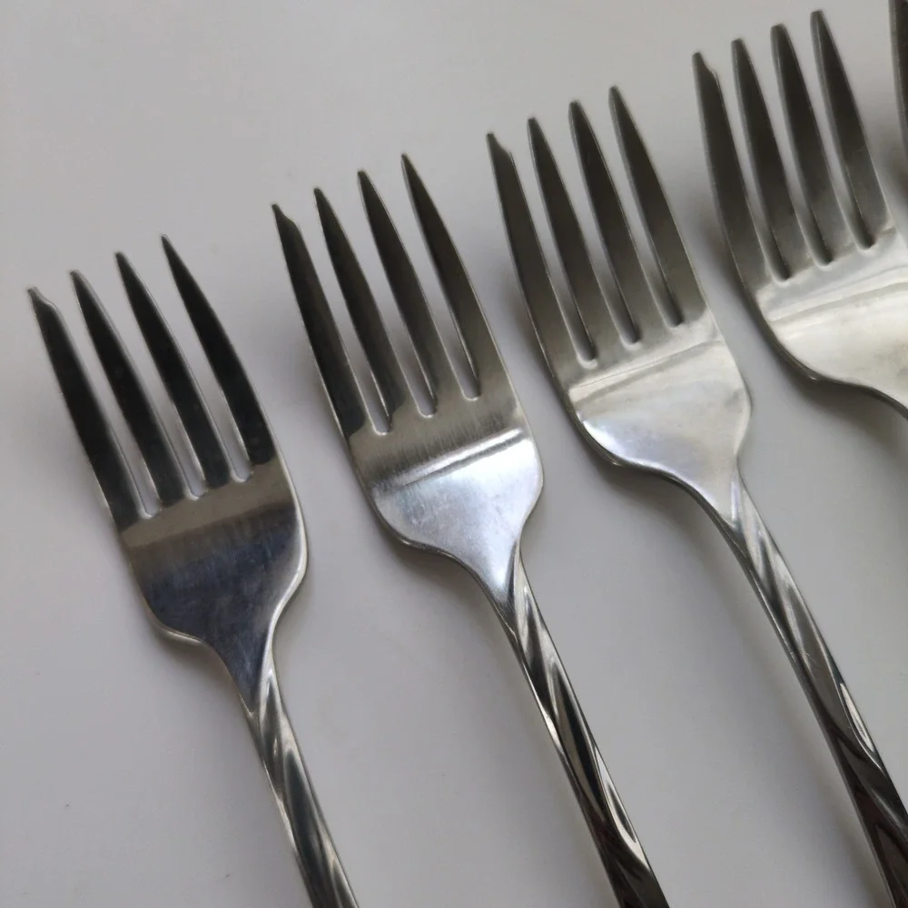 Vtg Oneida LORILEI Salad Small Forks (5)‎ Stainless Floral Flatware Lorelei
